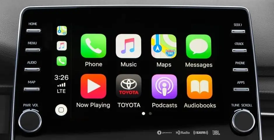 Does Toyota have Apple Carplay